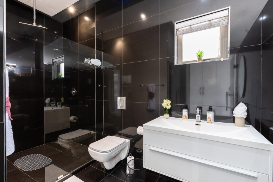 2 Bedroom Property for Sale in Salt River Western Cape